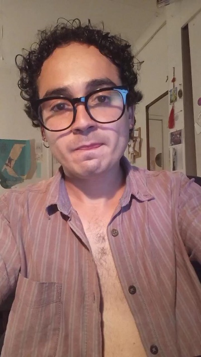 4ntoni0 live cam on Cam4