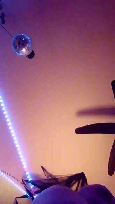 4wixxxen live cam on Cam4