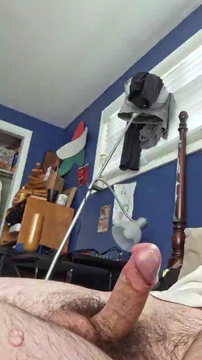 55Freakyman67 live cam on Cam4