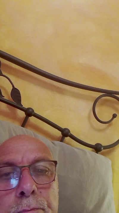 72cazzo live cam on Cam4