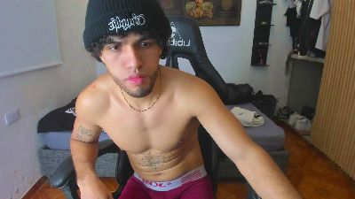 777juanda live cam on Cam4