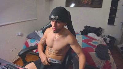777juanda live cam on Cam4