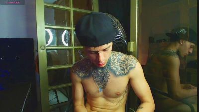 7_saturno_7 live cam on Cam4