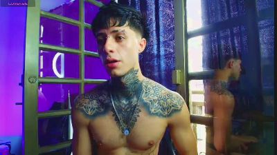 7_saturno_7 live cam on Cam4
