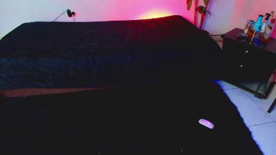 7_saturno_7 live cam on Cam4