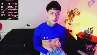 7_saturno_7 live cam on Cam4