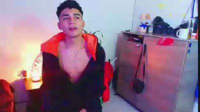 7_saturno_7 live cam on Cam4