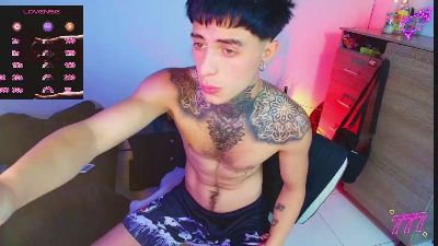 7_saturno_7 live cam on Cam4