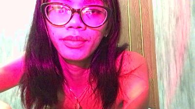 7yvess live cam on Cam4