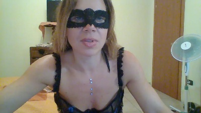 85occhiblu live cam on Cam4