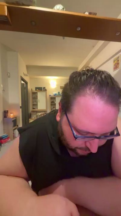 Webcam uomo dal vivo da Italia con 88Teddy_Nerd