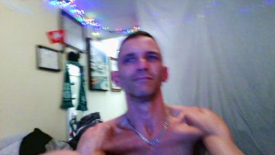 99vers8uncut live cam on Cam4