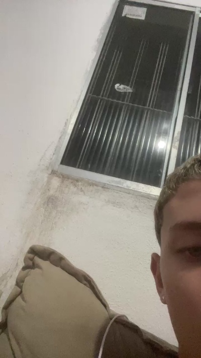 9vinsfd live cam on Cam4