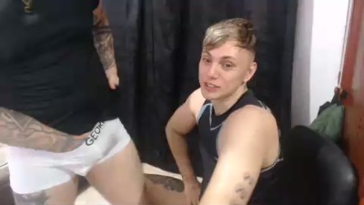 ABRAHAM_ALLISON live cam on Cam4