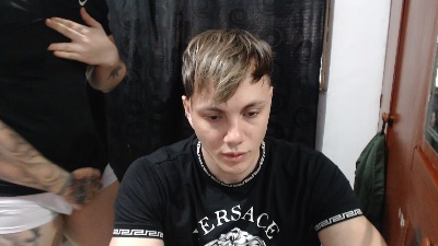 ABRAHAM_ALLISON live cam on Cam4