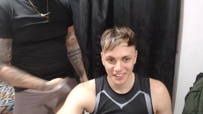 ABRAHAM_ALLISON live cam on Cam4