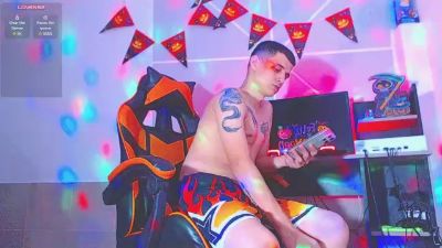 ADAM_HOT20 live cam on Cam4