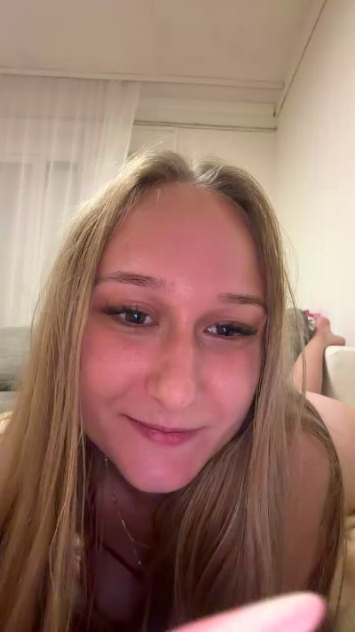 AGm2 live cam on Cam4