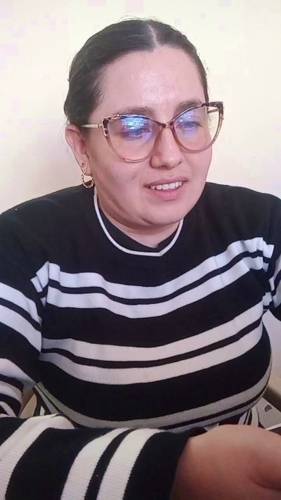 ALICELEBEL_1995 live cam on Cam4