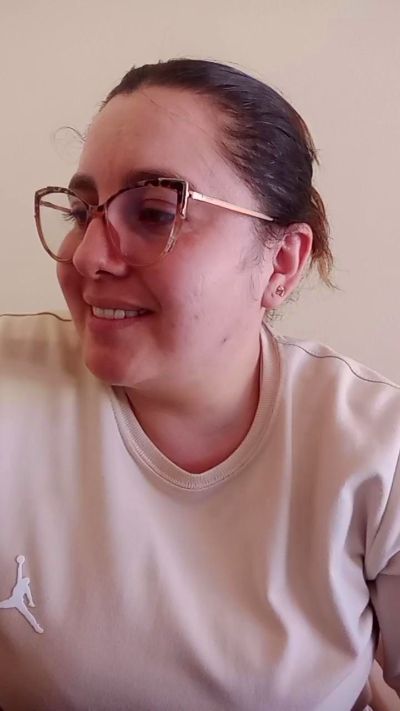 ALICELEBEL_1995 live cam on Cam4