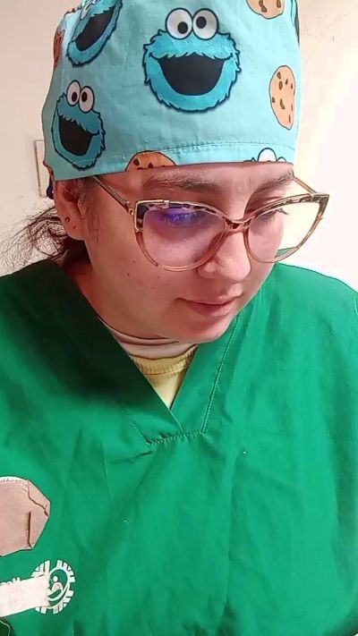 ALICELEBEL_1995 live cam on Cam4