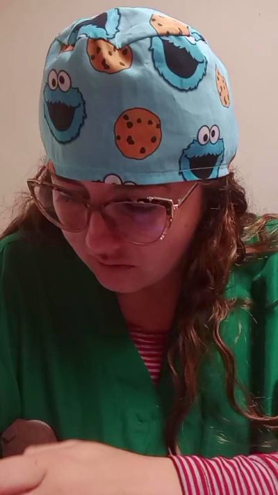 ALICELEBEL_1995 live cam on Cam4