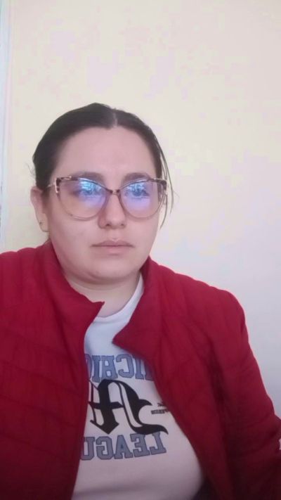 ALICELEBEL_1995 live cam on Cam4