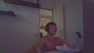 ALPHA_HUNK live cam on Cam4