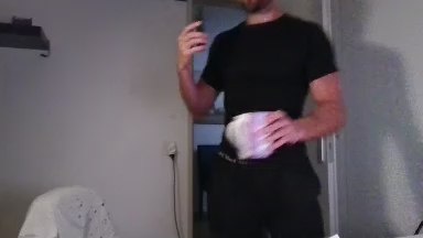 ALPHA_HUNK live cam on Cam4