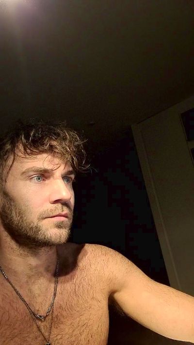 live cam porno ALPHA HUNK