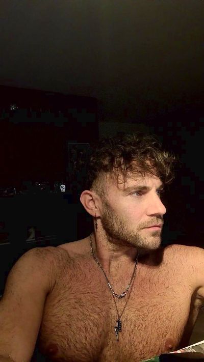 voyeur live ALPHA HUNK