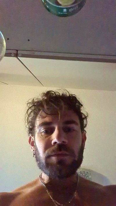 video chat ALPHA HUNK