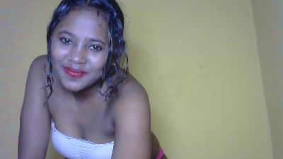 AMICKA live cam on Cam4