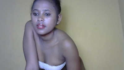 AMICKA live cam on Cam4