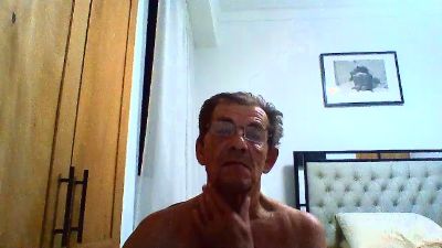 AMORE2704 live cam on Cam4
