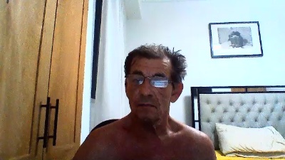 AMORE2704 live cam on Cam4