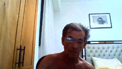 AMORE2704 live cam on Cam4