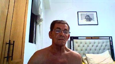 AMORE2704 live cam on Cam4
