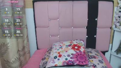 ANHIA_KLUM live cam on Cam4