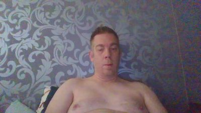 ARIAN289 live male webcam from Netherlands