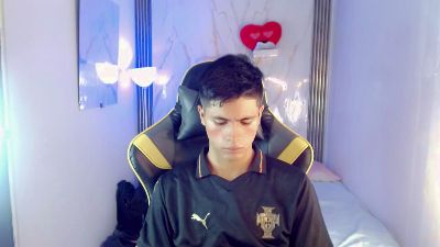 ASCII_ONE live cam on Cam4
