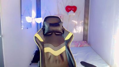 ASCII_ONE live cam on Cam4
