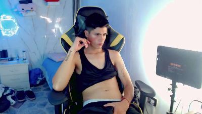 ASCII_ONE live cam on Cam4