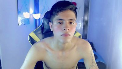 ASCII_ONE live cam on Cam4