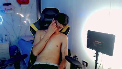 ASCII_ONE live cam on Cam4