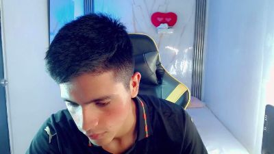 ASCII_ONE live cam on Cam4