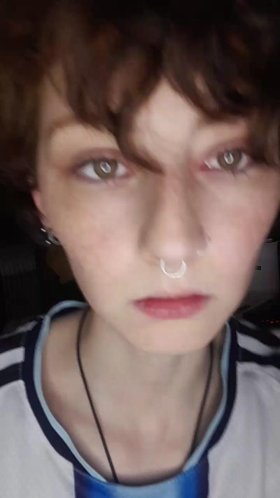 ASTRIDSHINE live cam on Cam4