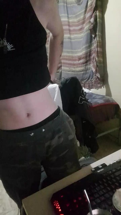 ASTRIDSHINE live cam on Cam4