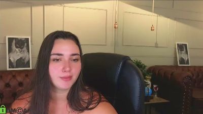 AVA__BLUE live cam on Cam4