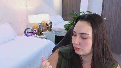 AVA__BLUE live cam on Cam4